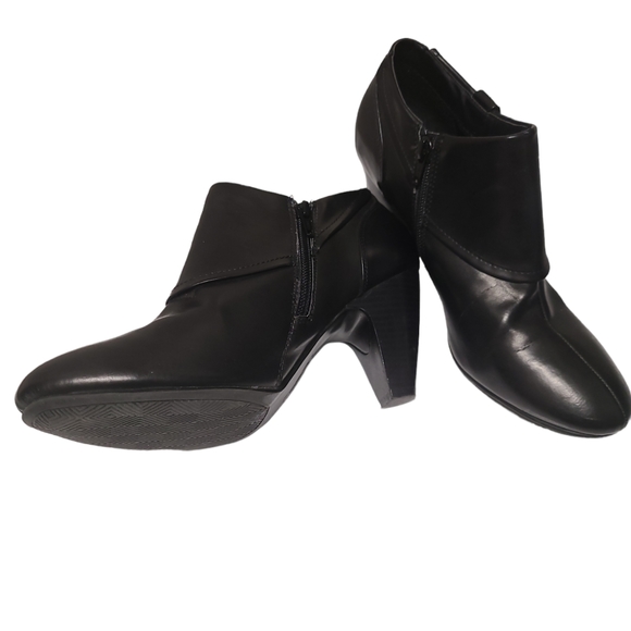 Bass Mila bootie size 8-1/2M - Picture 4 of 15